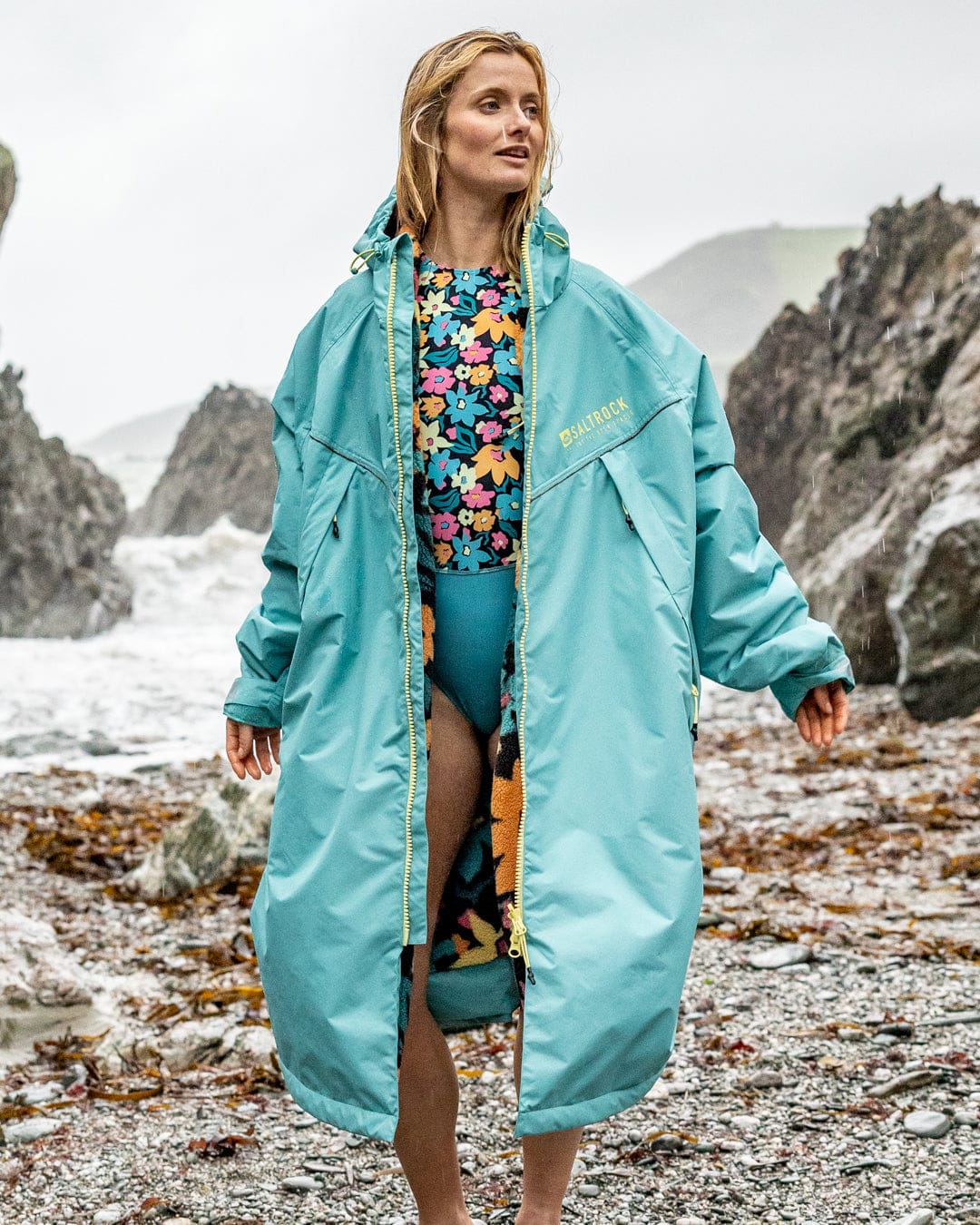 Saltrock Holidaze Changing Robe Blue